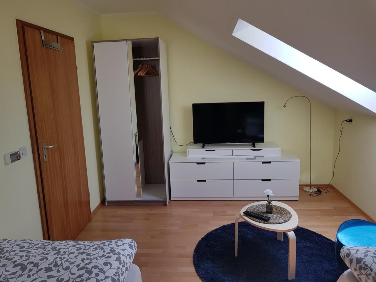 Gaestehaus Windheim Karlsruhe Bagian luar foto